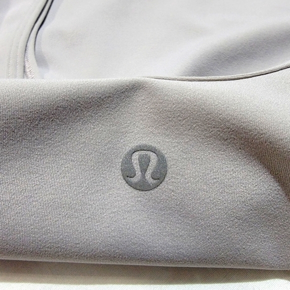 Lululemon Align T-Shirt Size 6 - Picture 2 of 8